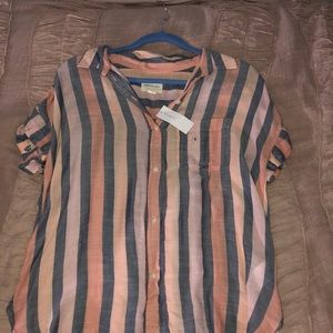 Women’s button down shirt